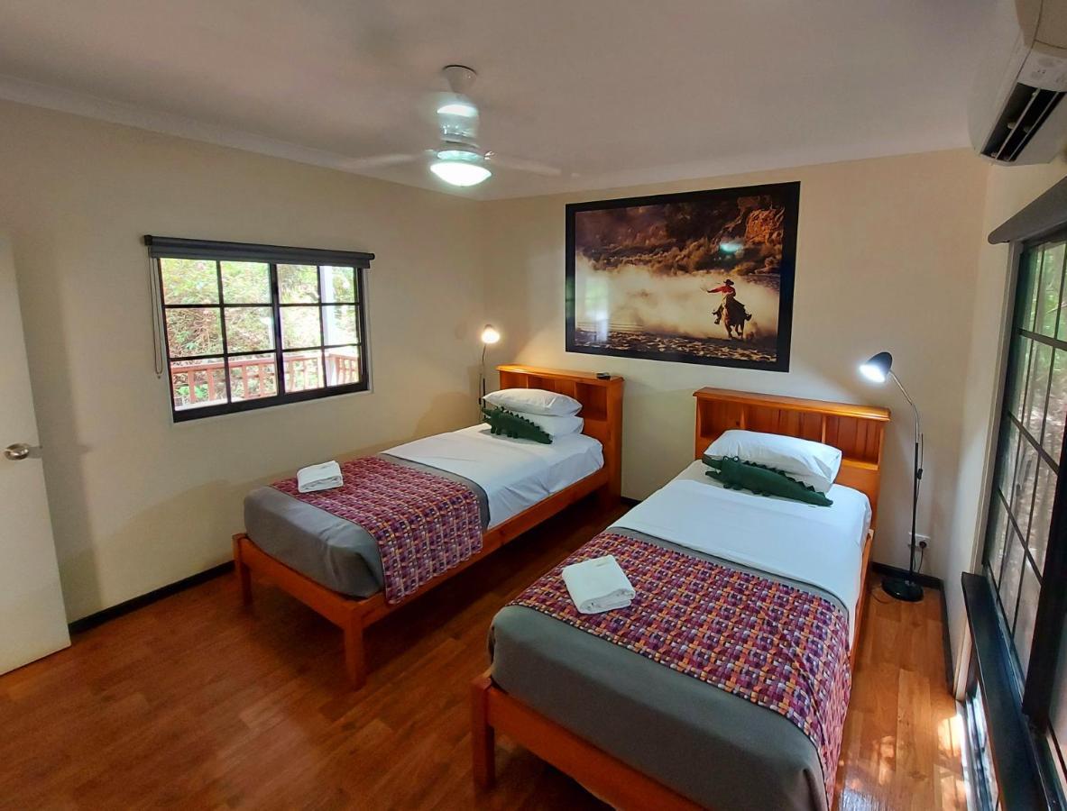 Hotel Litchfield Tourist Park Batchelor Esterno foto
