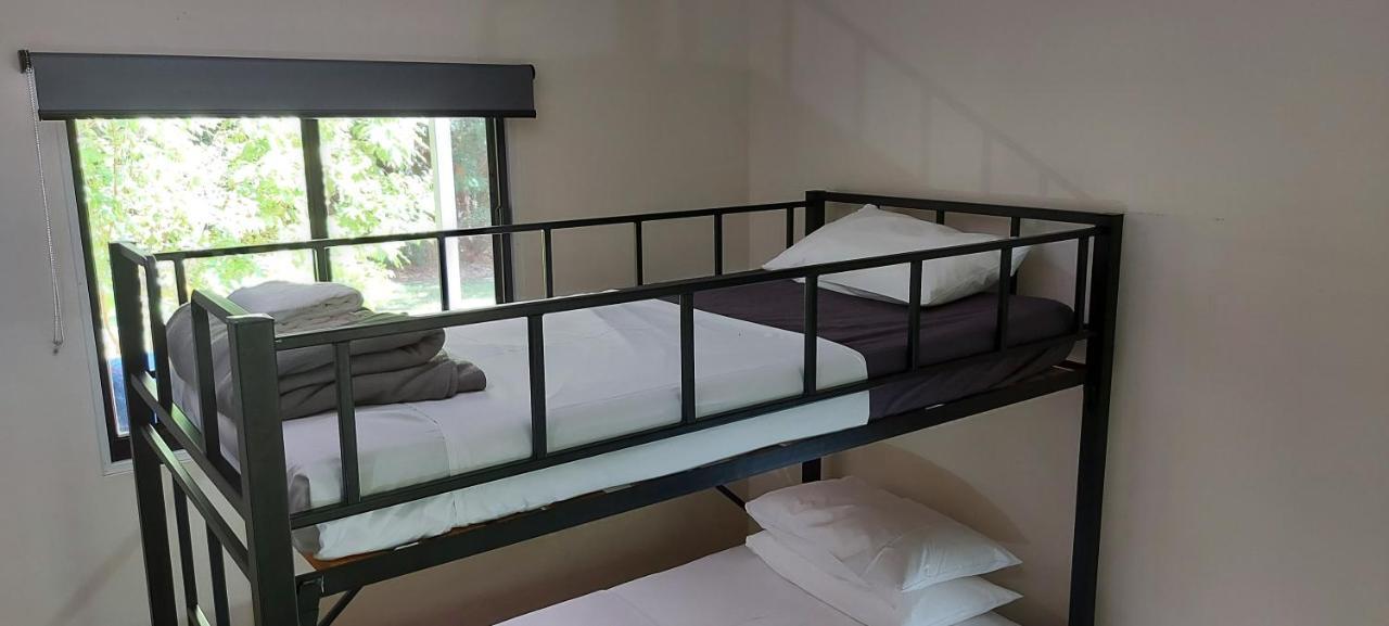 Hotel Litchfield Tourist Park Batchelor Esterno foto